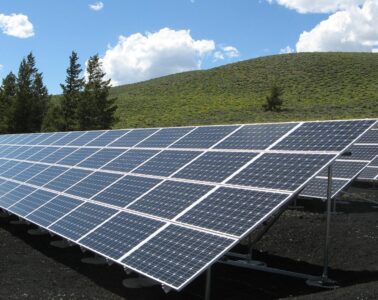 Can adding solar panel decrease your power bill