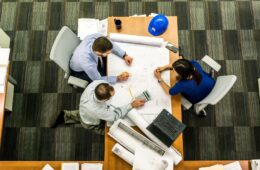 How to effectively run construction management projects