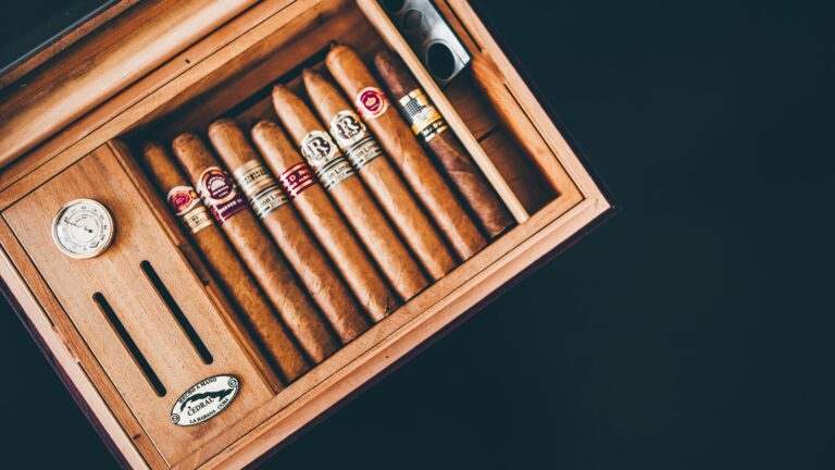 6 Qualities to Check When Buying Cigars Online
