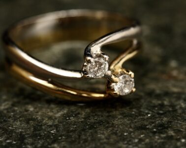 3 Tips for Saving Up Money to Use on an Engagement Ring