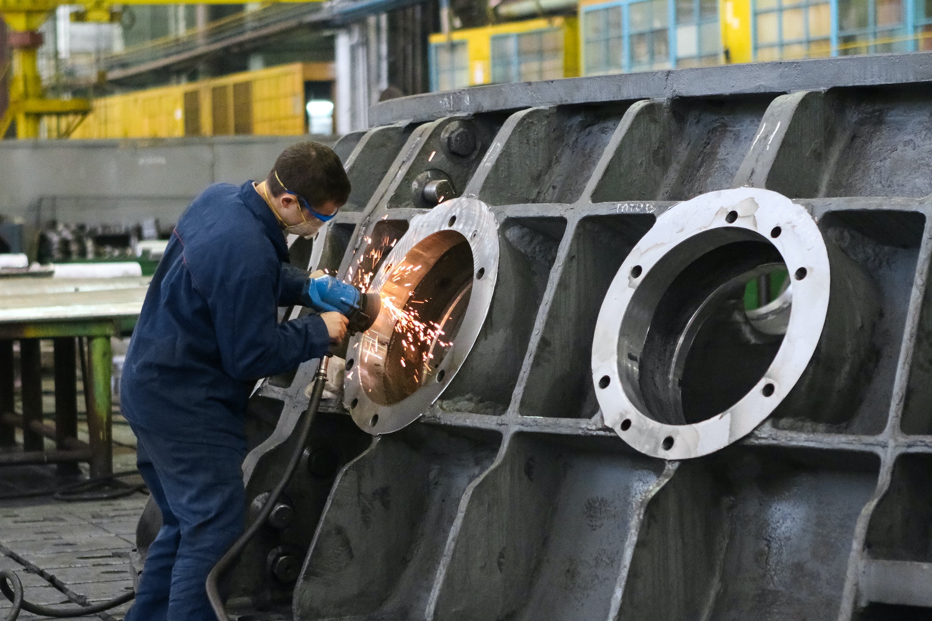 A Step-by-Step Guide for Choosing a Manufacturing Facility