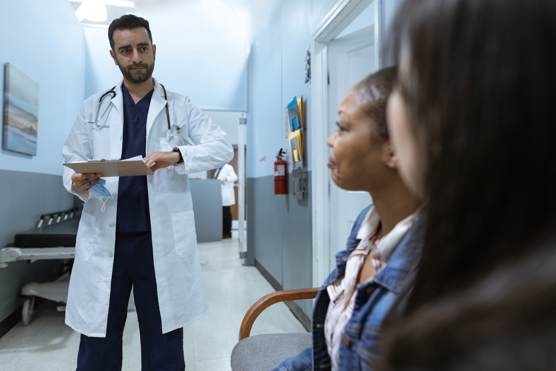 3 Essential Things to Research Before Signing Up for Medicare