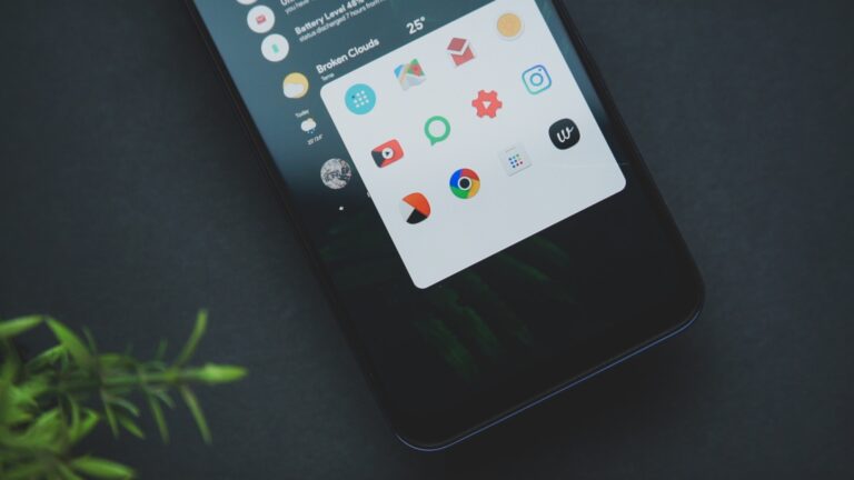 4 Budget-Friendly Tips for Making Your Cell Phone Last Longer