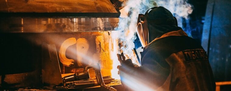 4 Expert Tips for Finding Affordable Welding Safety Equipment