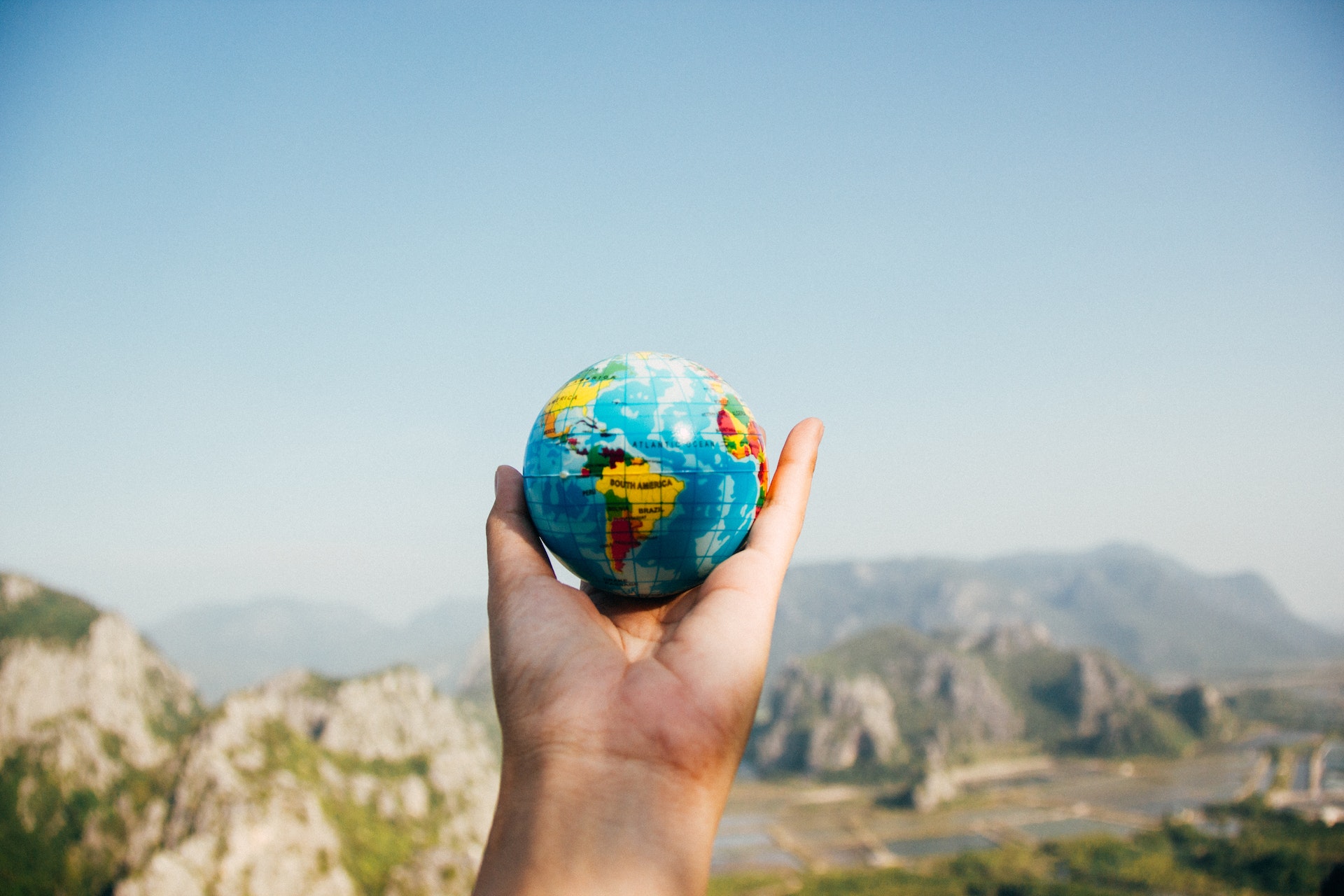 4 Financial Benefits of Purchasing Travel Insurance Before a Trip