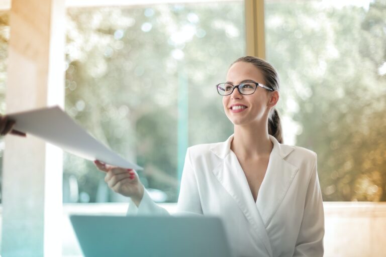 how to make money as a notary