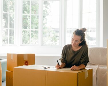 how to move out at 18