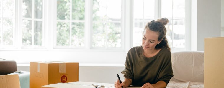 how to move out at 18