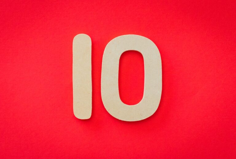 10 figures