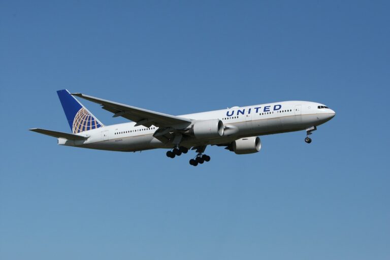 united travel credit