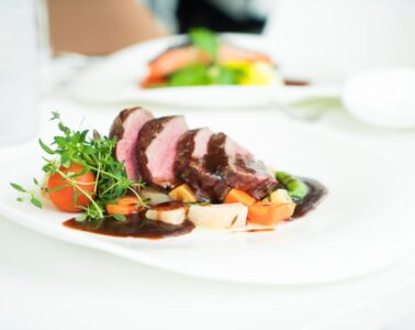 Wedding Food Ideas on a Budget