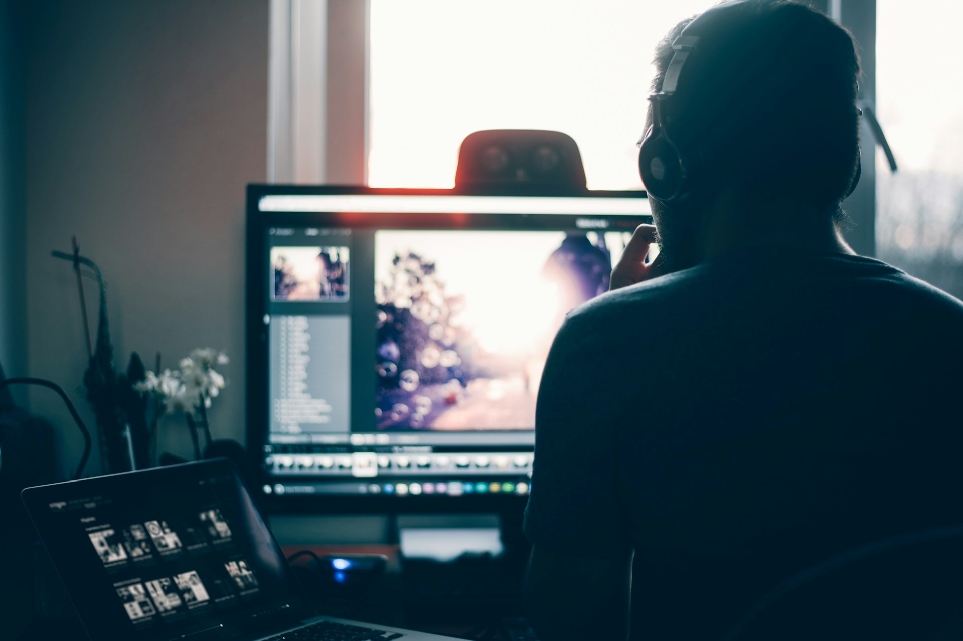 No More Illusions: Women's Path to Realistic Online Images