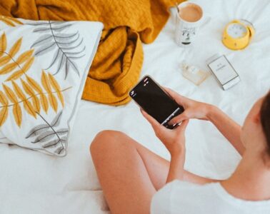 top side hustles for women